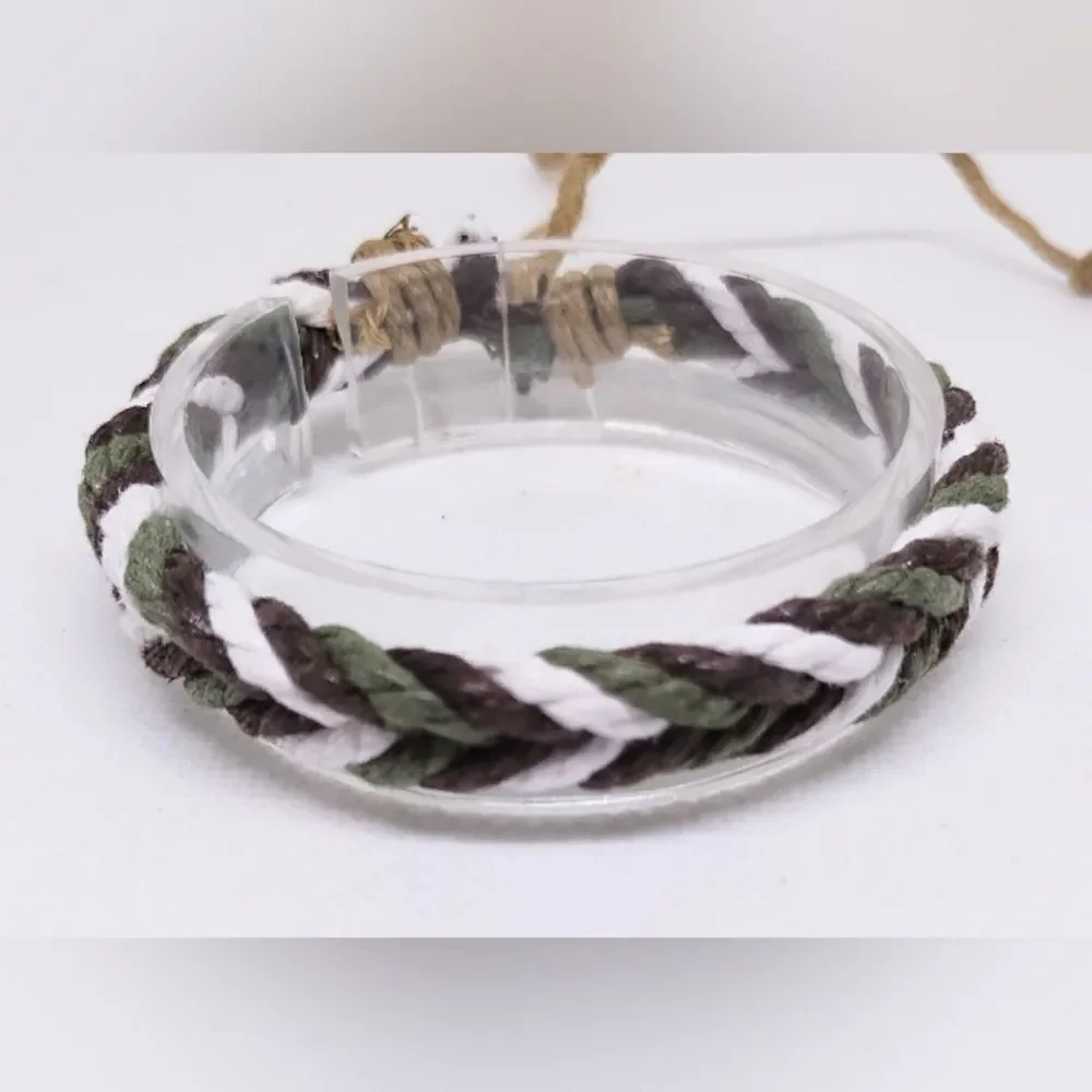 Men's bracelet leather braided green white new e58‎